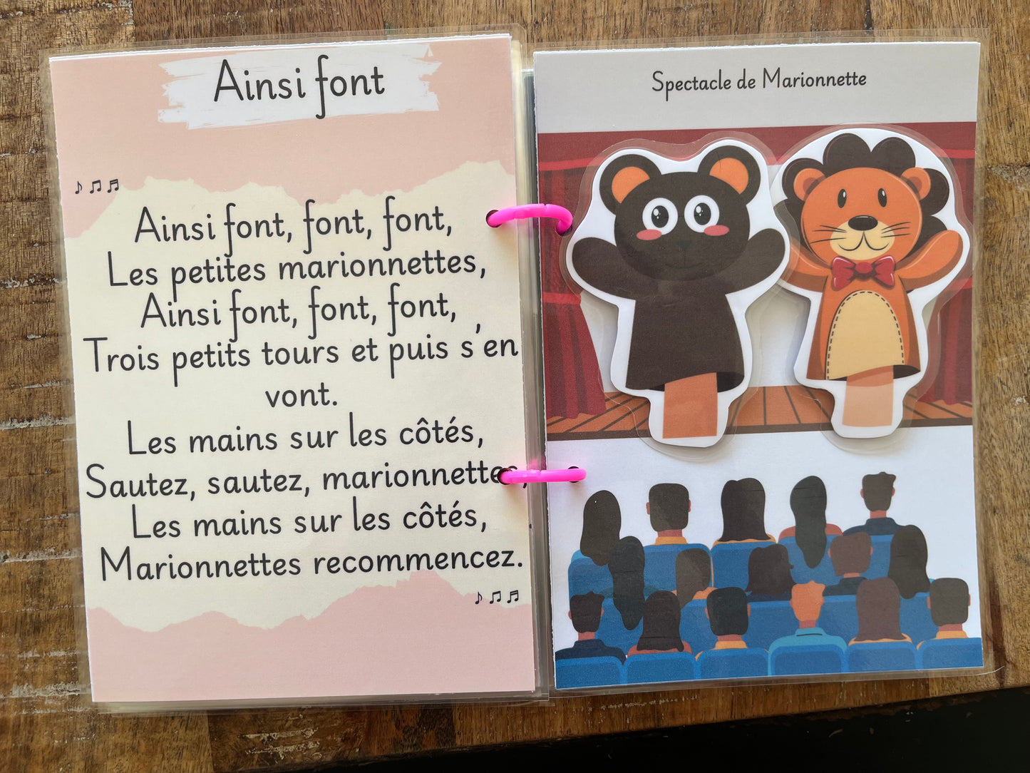 Les Premières Comptines – Livre Scratch & Chante !